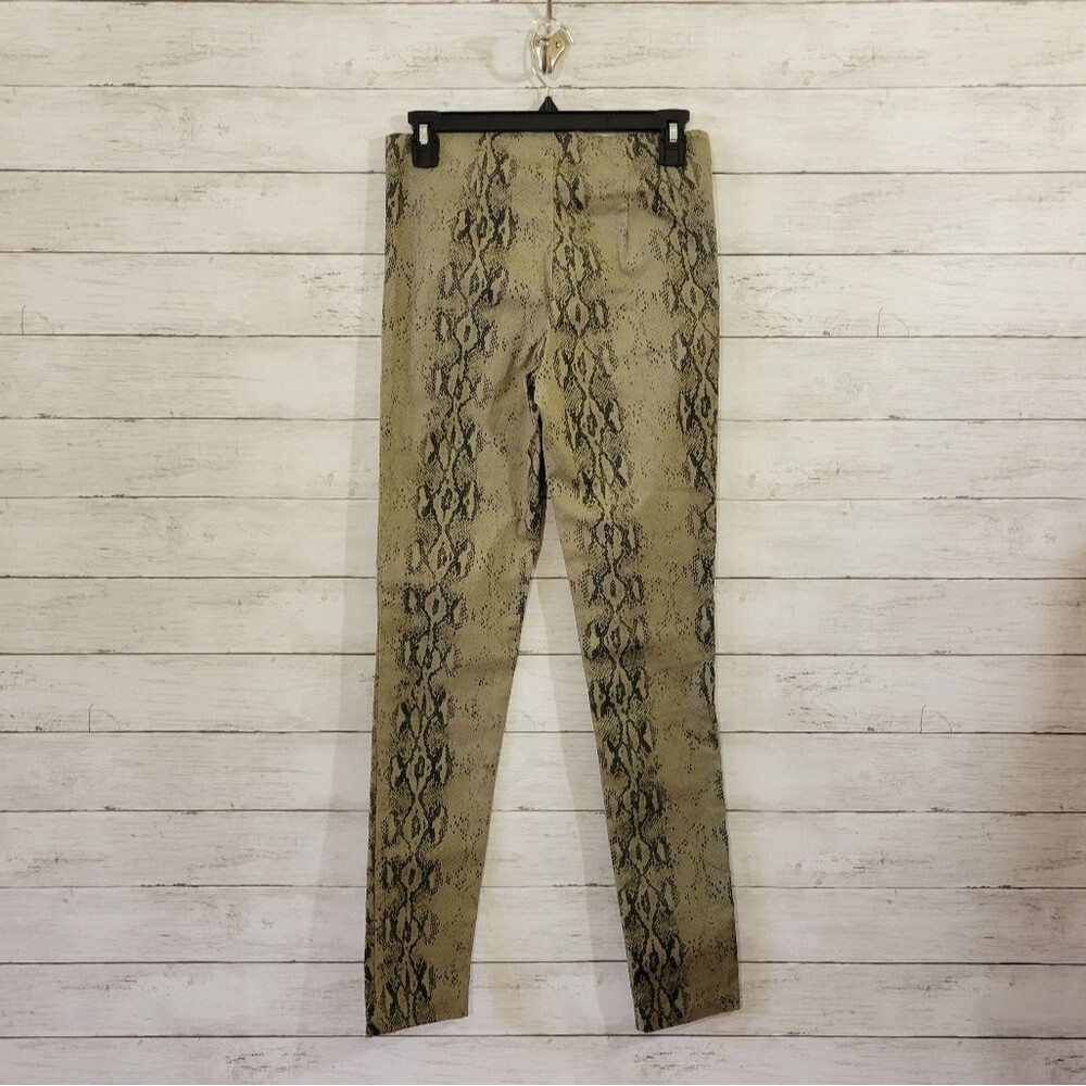 Easel Tan Snake Print Cropped Pull On Pants Size Medium - Picture 11 of 16